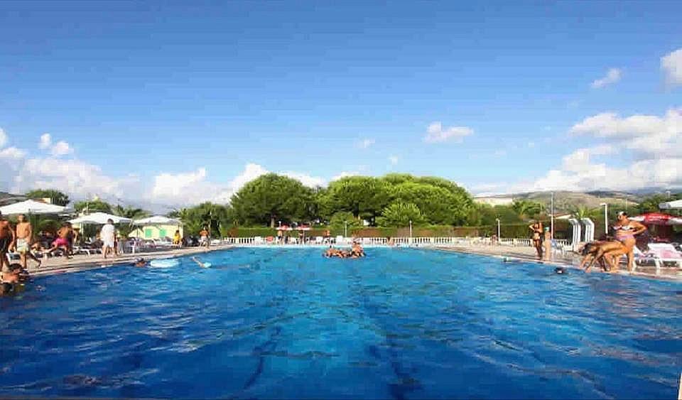 Hotel Summer Day Villageサンタ・マリーア・デル・チェドロ エクステリア 写真